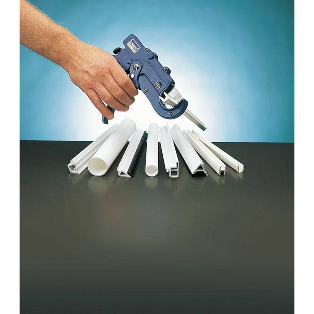 Draper Expert 35mm Capacity Plastic Pipe/Moulding Cutter 4 Draper Expert 35mm Capacity Plastic Pipe/Moulding Cutter - Image 2