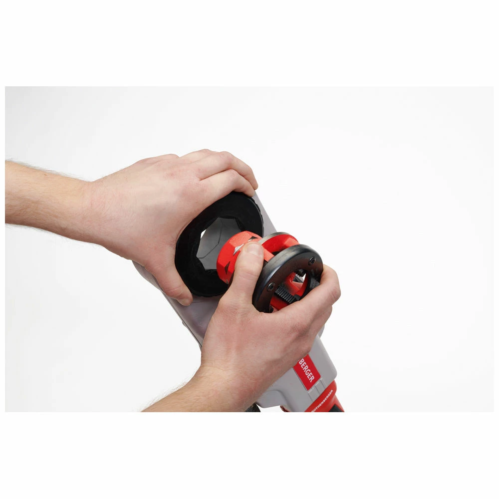 Rothenberger SUPERTRONIC 2000 E Pipe Threader Set BSPT Dies With Battery & Charger 4 Rothenberger SUPERTRONIC 2000 E Pipe Threader Set BSPT Dies With Battery & Charger - Image 2